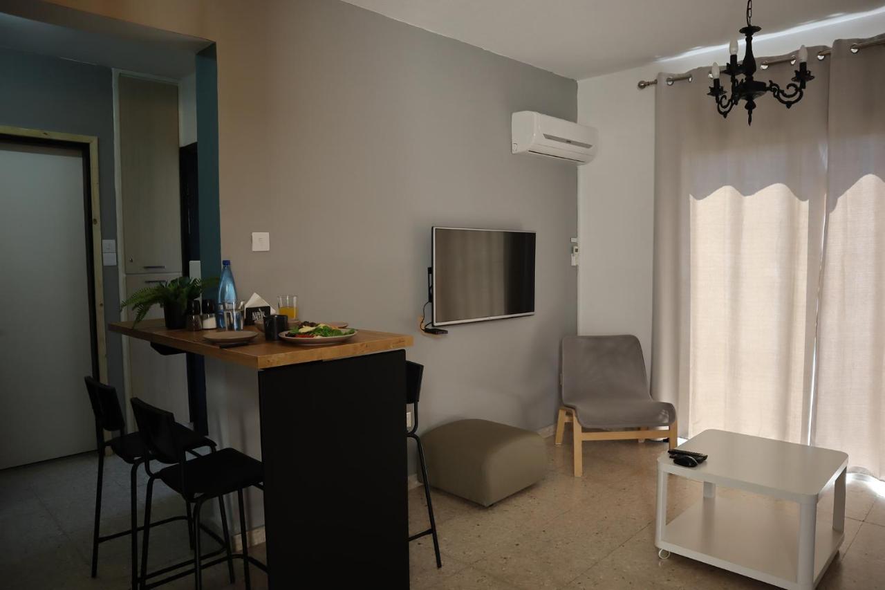 Margarita Gardens - Self Service Apartments パ フォス エクステリア 写真