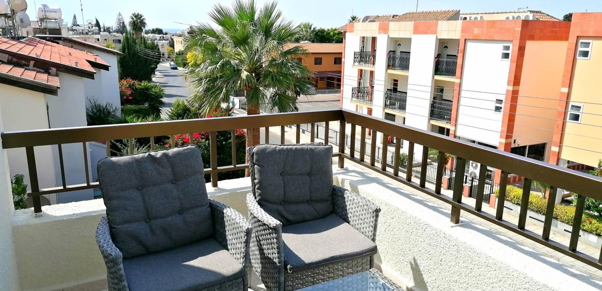 Margarita Gardens - Self Service Apartments パ フォス 部屋 写真